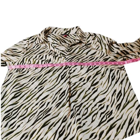 VINCE CAMUTO Blouse Top 2X Career Office Dressy VNeck Chic Cream Greenery Animal - Picture 4 of 10